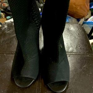 Express Open Toed Shoes